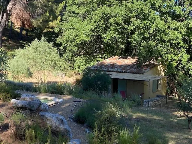 La Bastide Des Pins Apartment Lourmarin Homestay