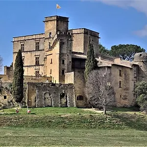  Hébergement de vacances Maison La Plaine